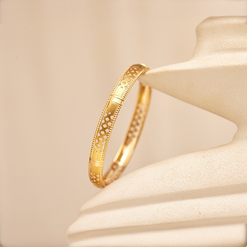 Iravika Gold Bangle