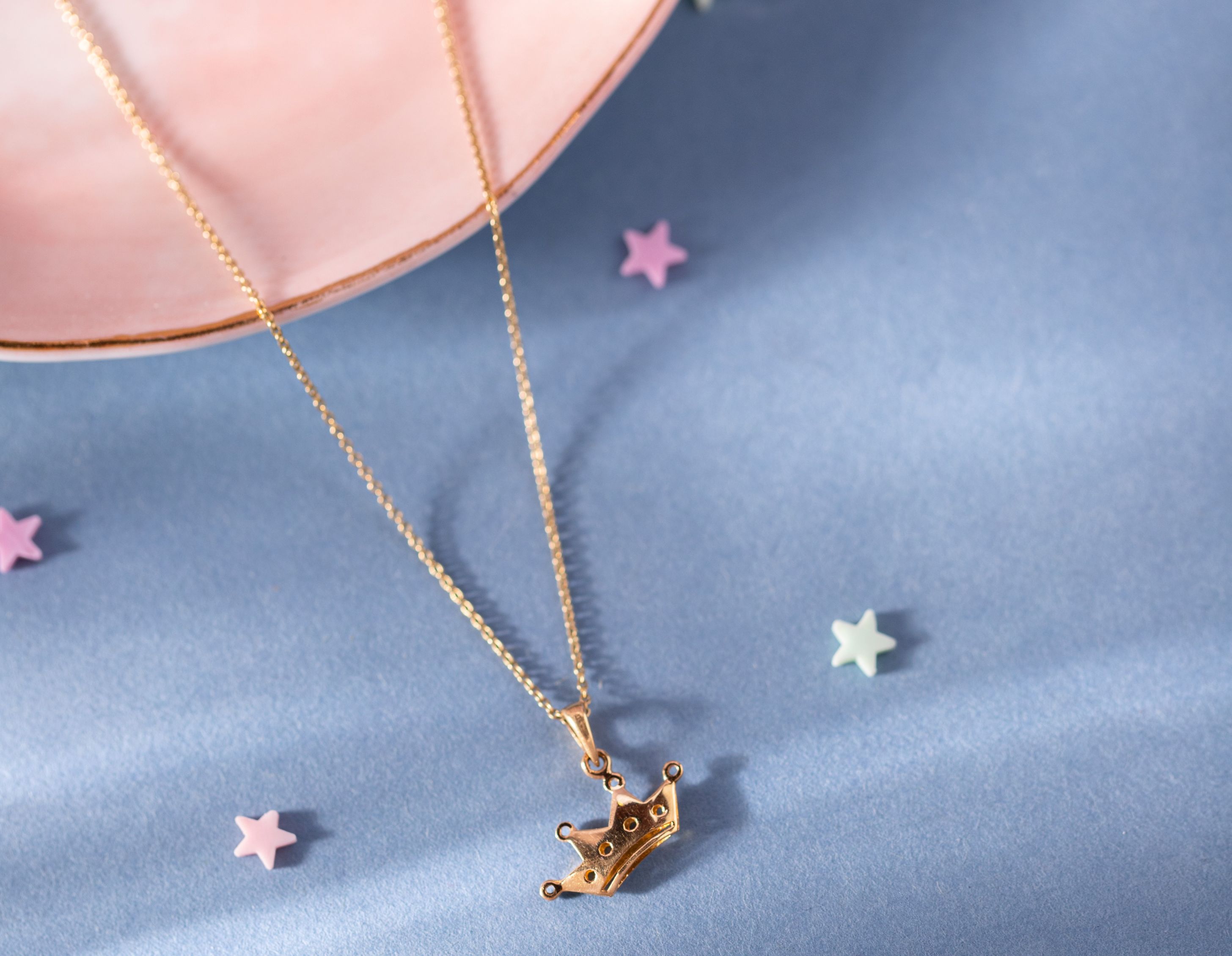 Cutesy Flutter Kids' Gold Necklace | Cute Necklace For Kids |CaratLane