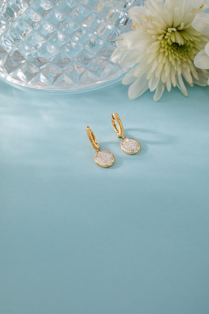 How To Choose Gold Earrings For Your Jeans #CasualWear Guide - Melorra-kimdongho.edu.vn