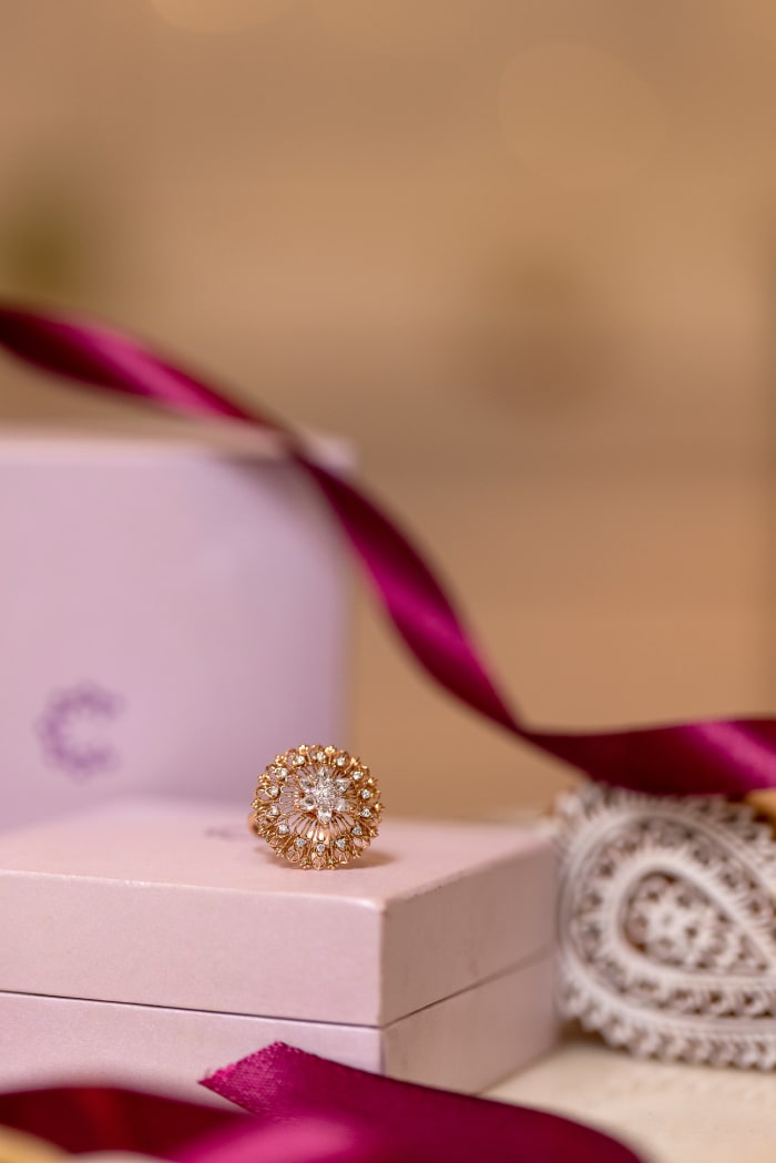 5 Diamond Jewellery Pieces That are a Perfect Birthday Gift for Wife - The  Caratlane