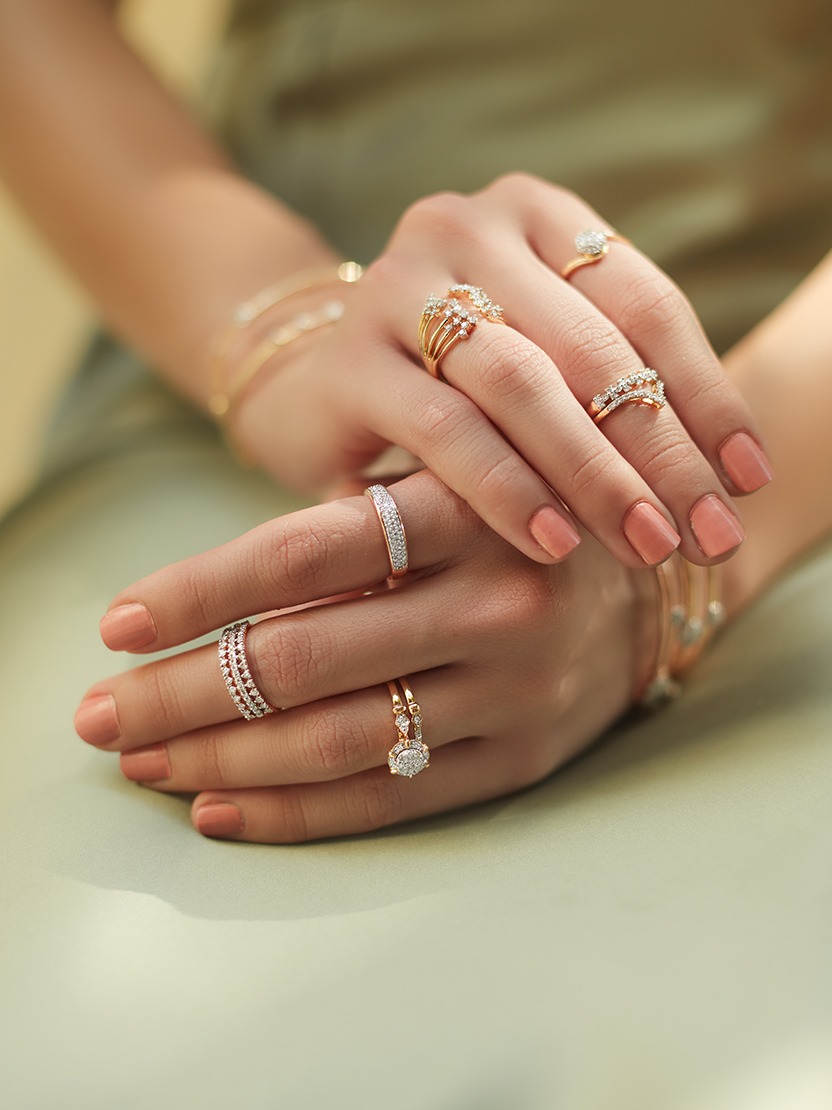 Shop Lumia Diamond Bridal Ring Set Online | CaratLane US