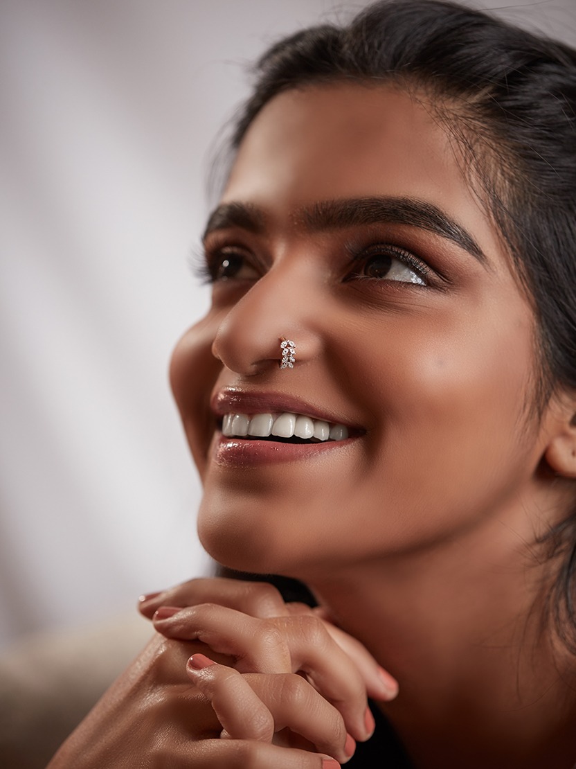Bhavya Bloom Diamond Nose Pin | Delicate Nose Pins In Gold | CaratLane