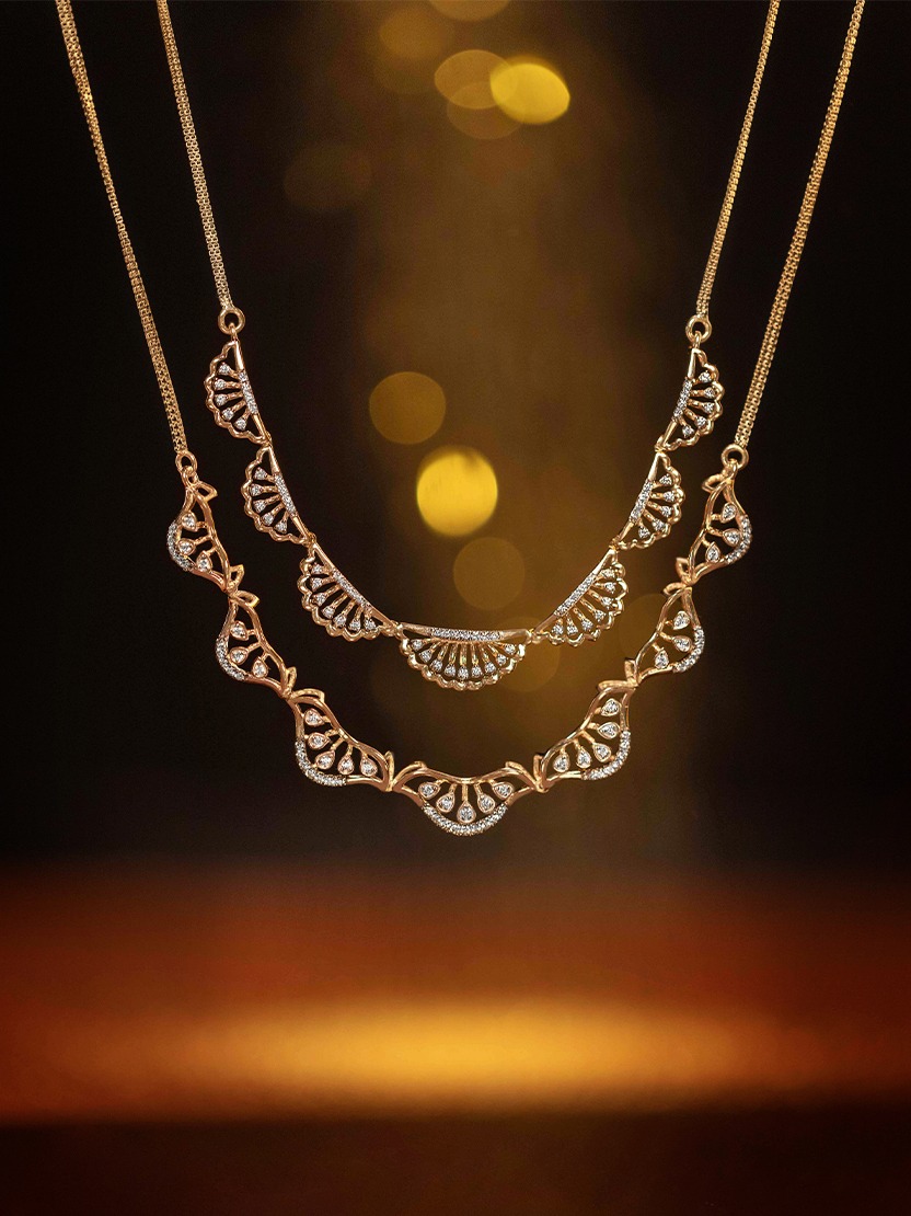 Elegant necklaces for Lehengas