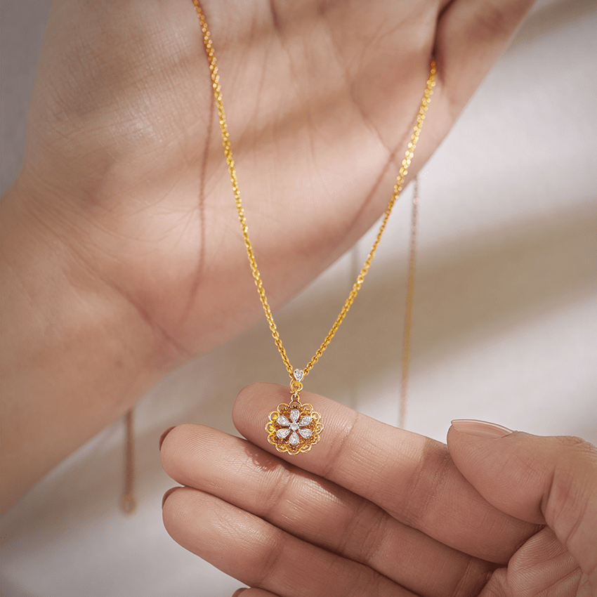 Mini necklace designs in gold deals