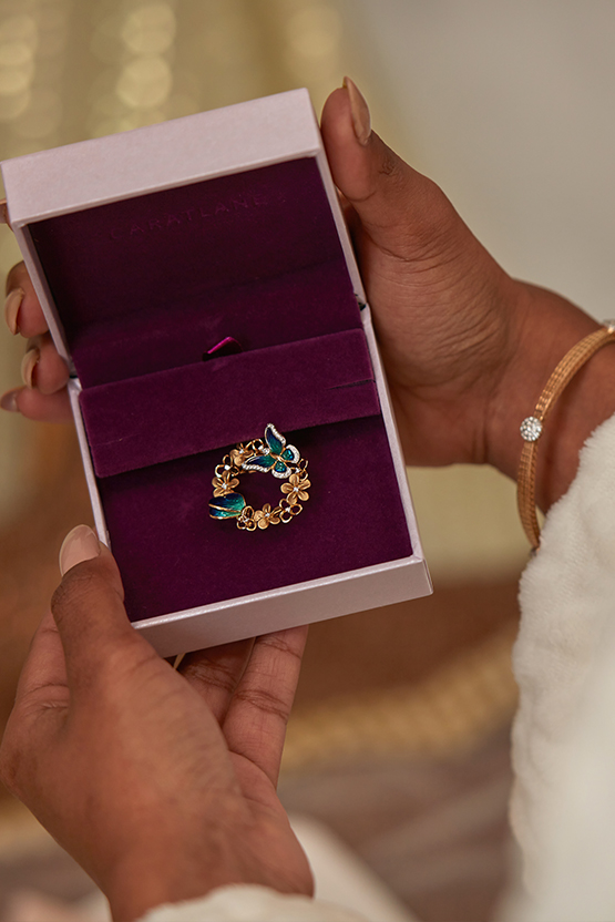 buy gold jewellery online in India