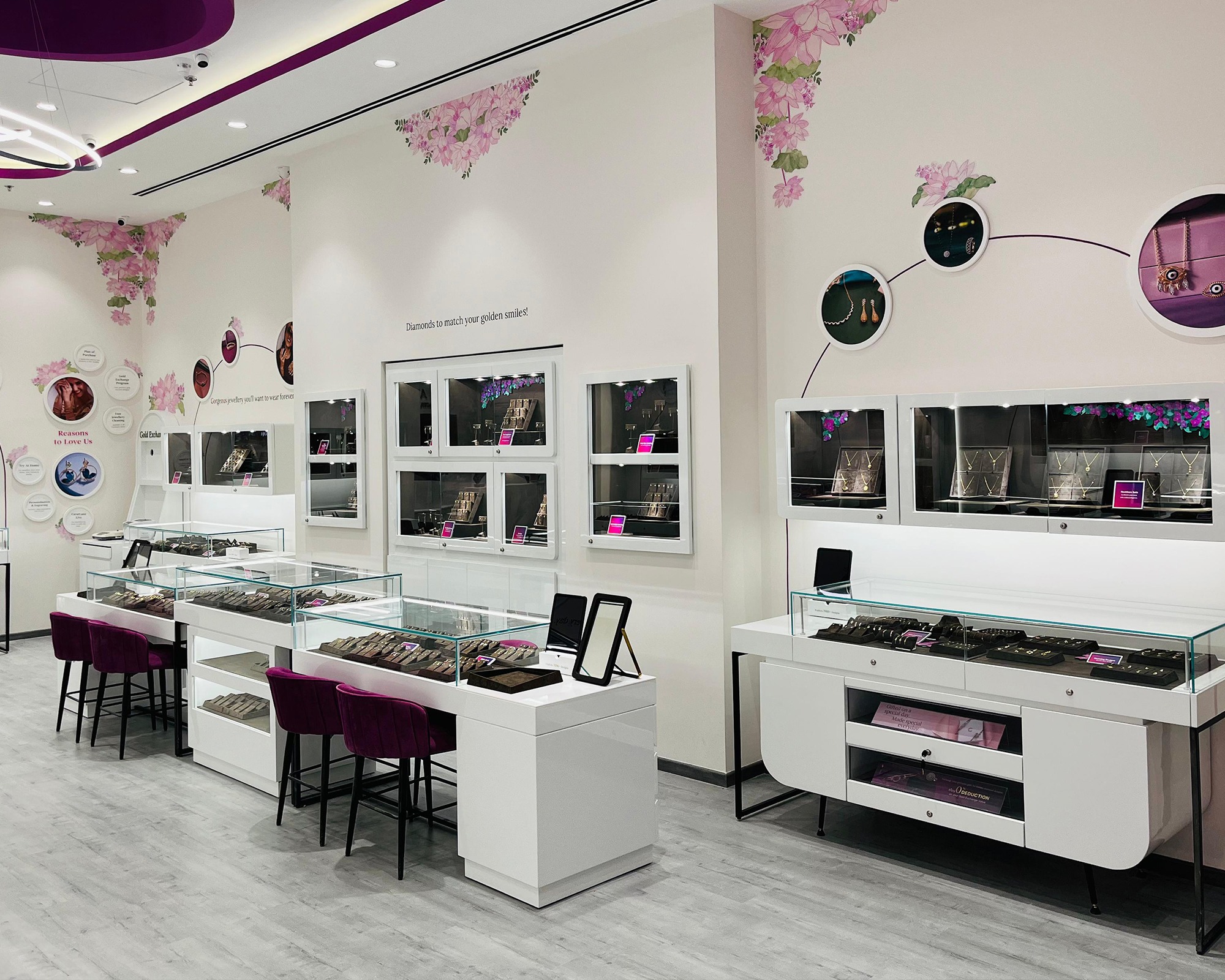 CaratLane Store