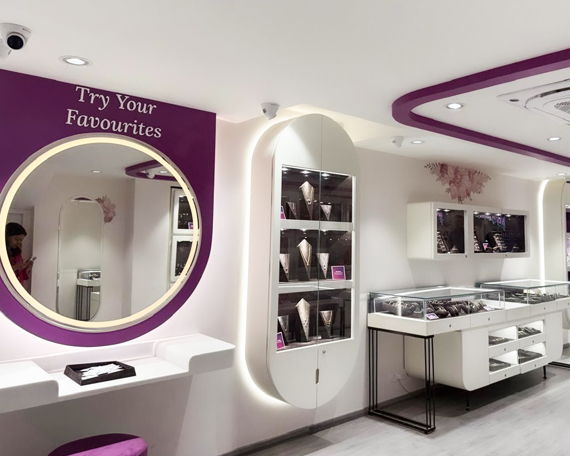 caratlane stores near me