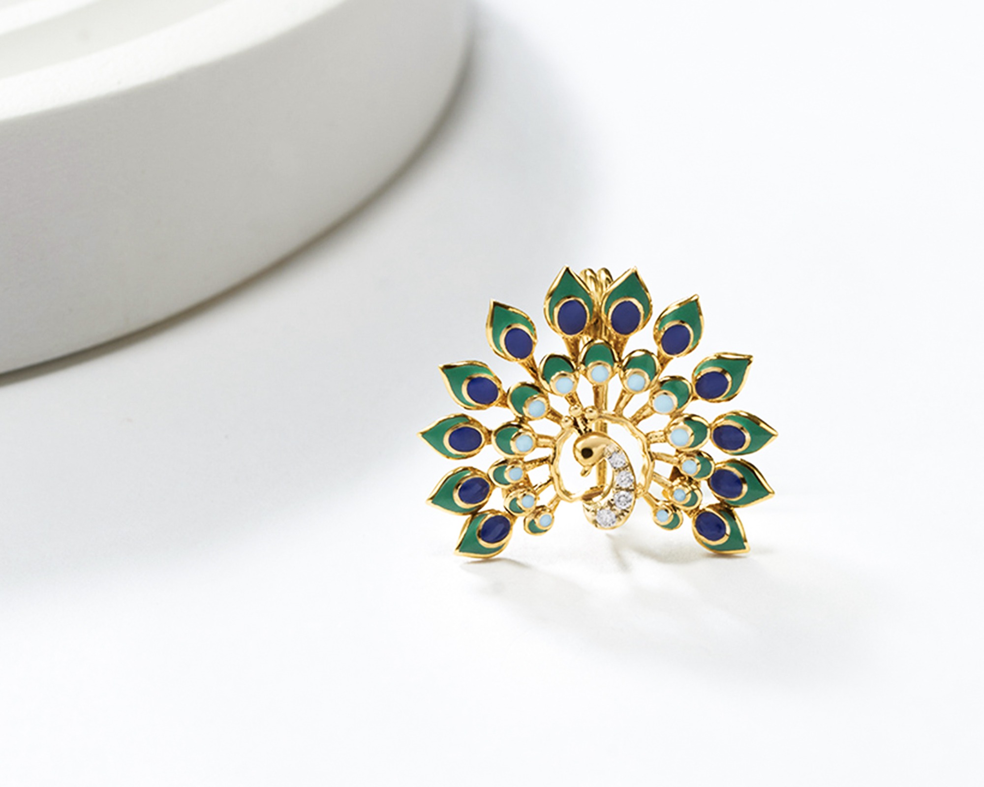 Celebrate India independence day with Peacock brooch