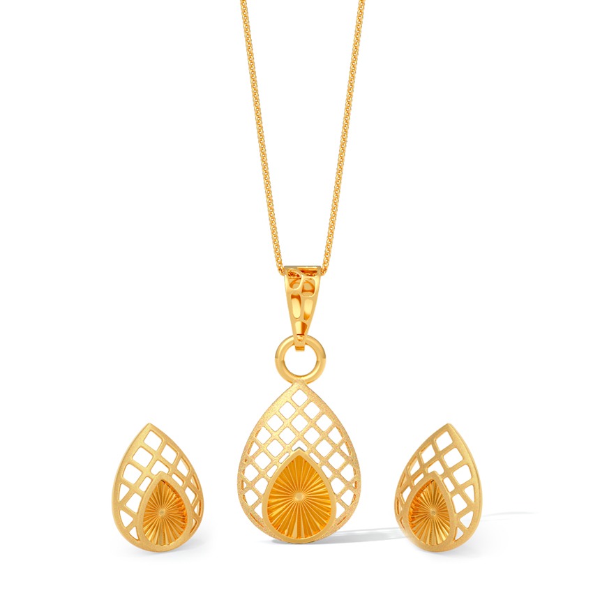 Sitarah Spark 22KT Gold Pendant Set