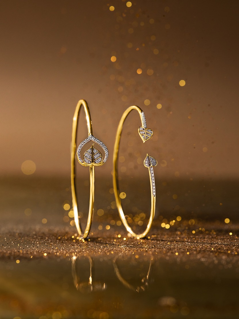 leaf design bracelets