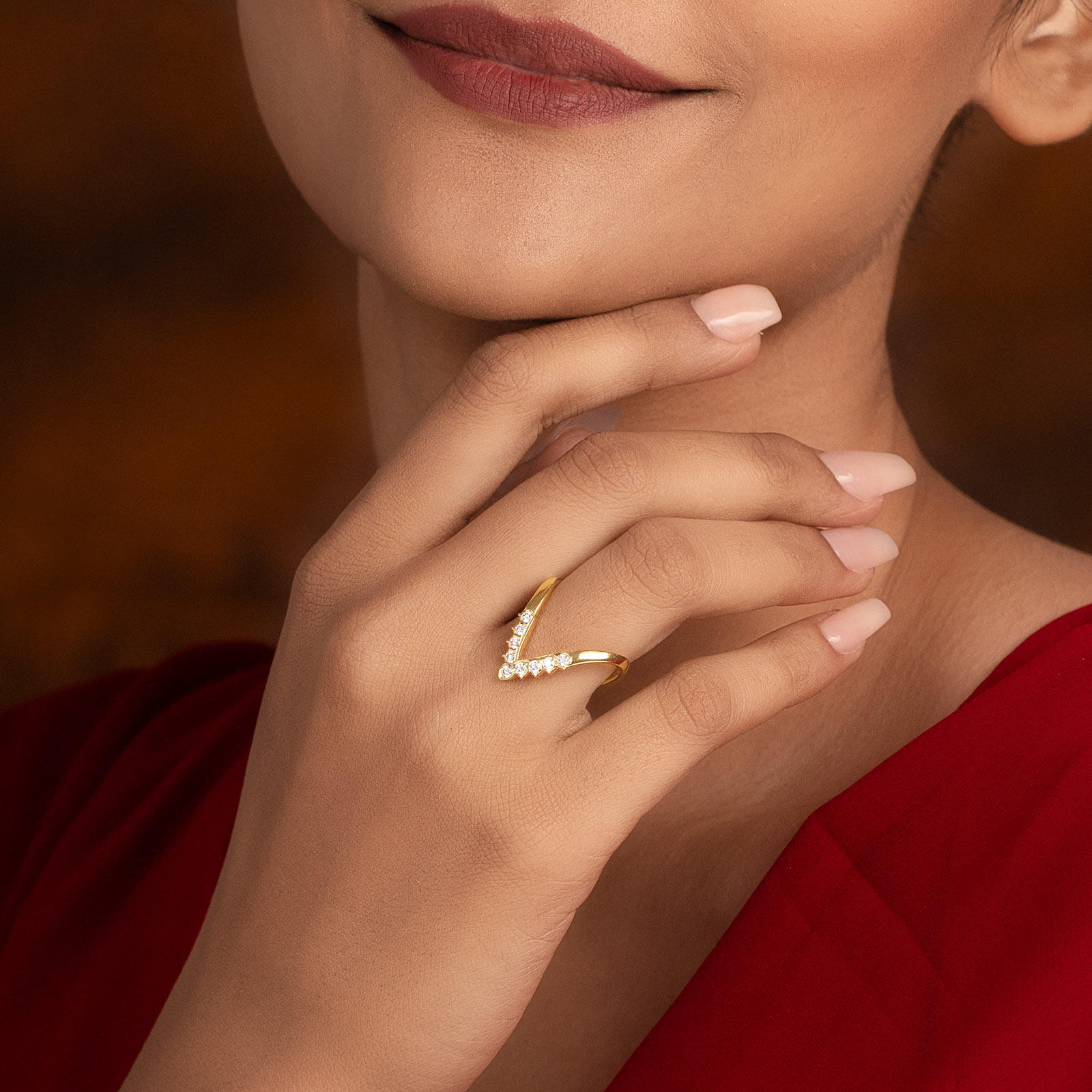 Kotu 22k Gold and Diamond Vanki Ring