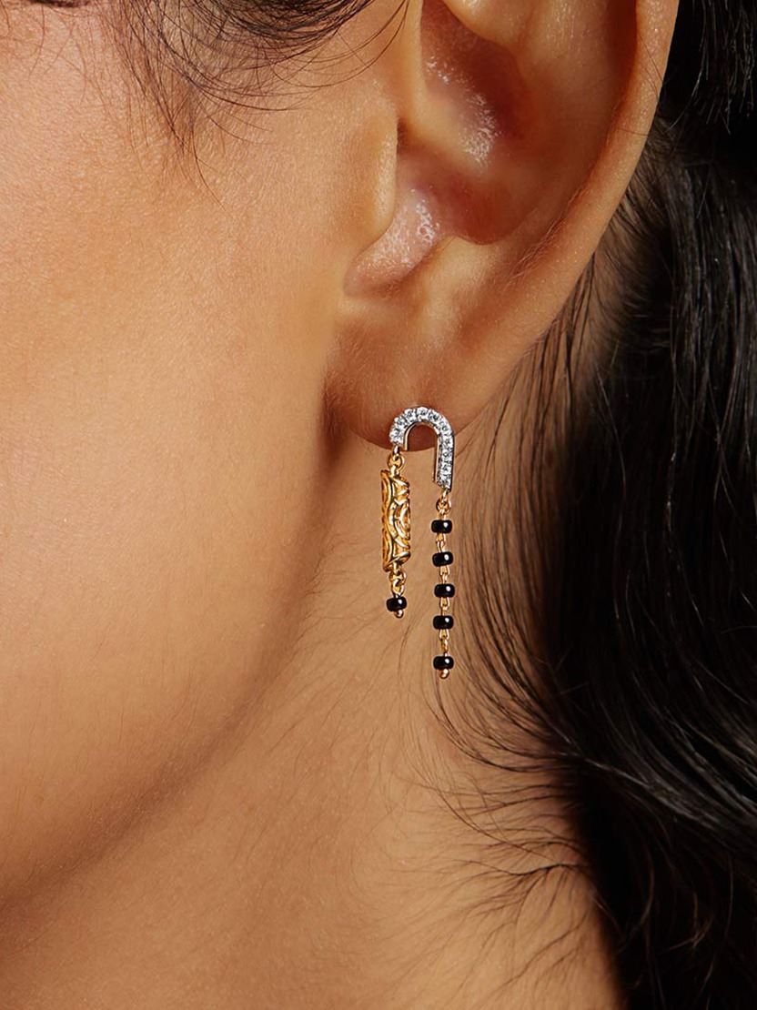 black beads earrings in gold