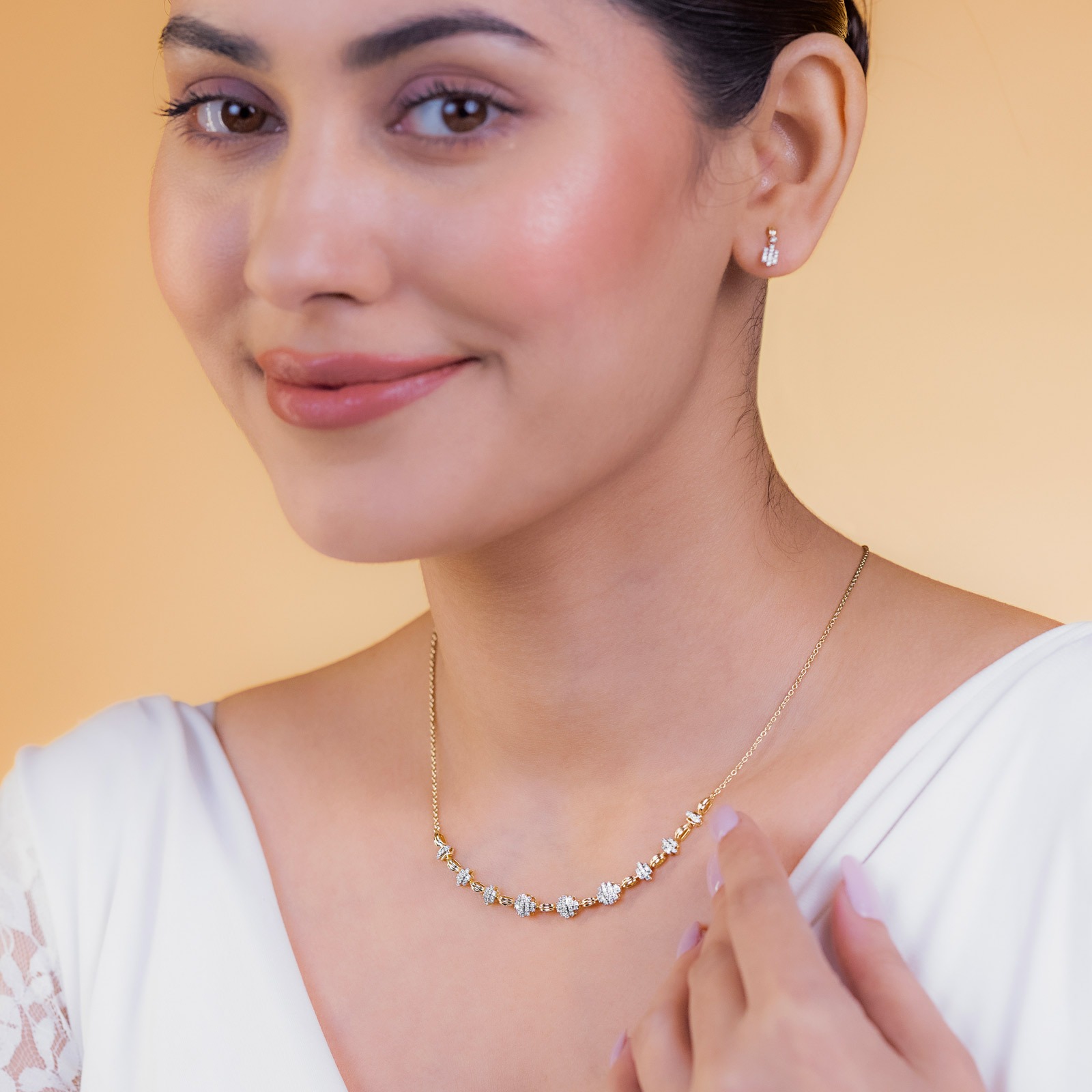 Crystal Dreams Diamond Necklace Set