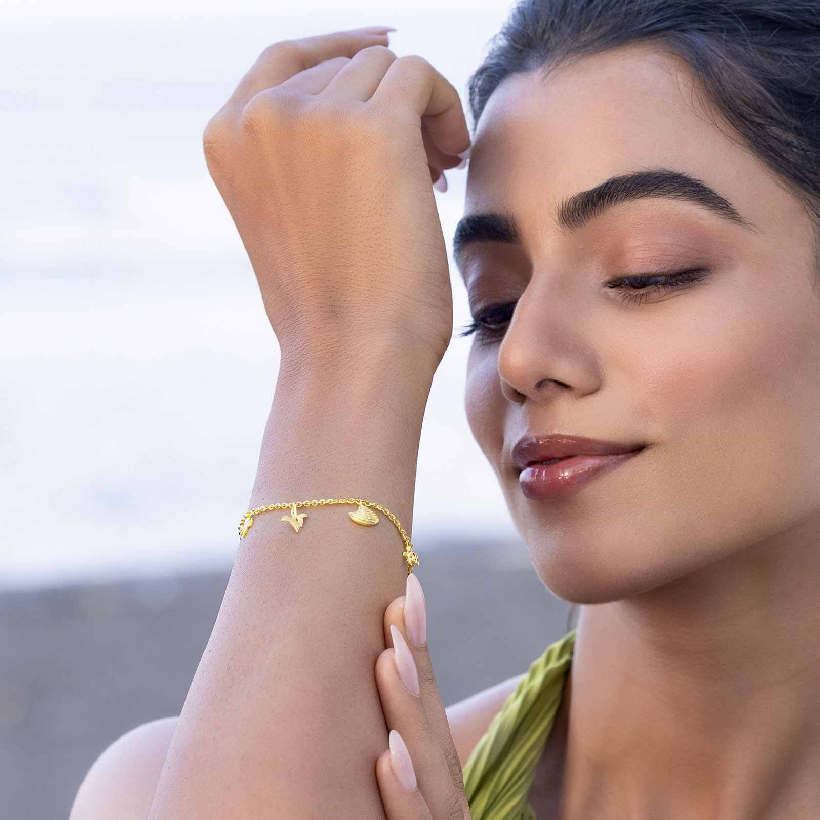 Coral Teasure 22KT Gold Chain Bracelet