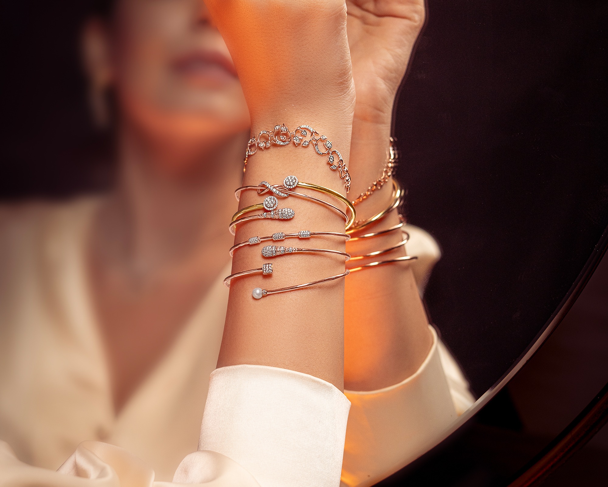 stylish gold bracelet designs for girls