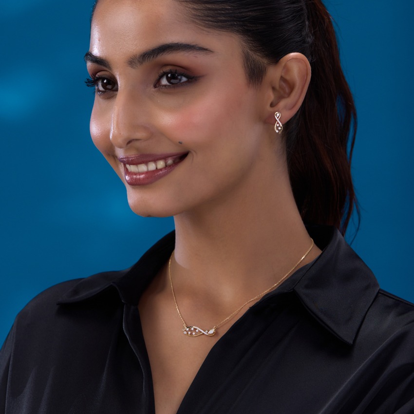 Stellar Sprinkles Diamond Necklace Set