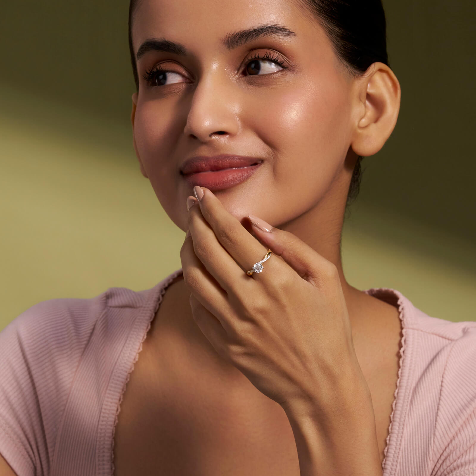 Classic Twist 73 Cuts Solitaire Ring