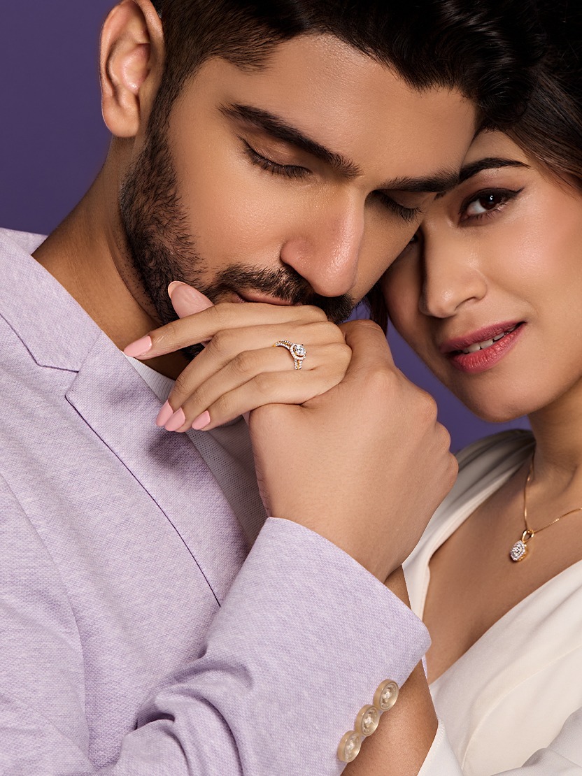 how much does an engagement ring cost