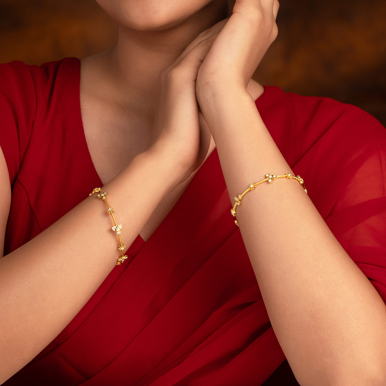 Sikku 22k Gold and Diamond Bangle