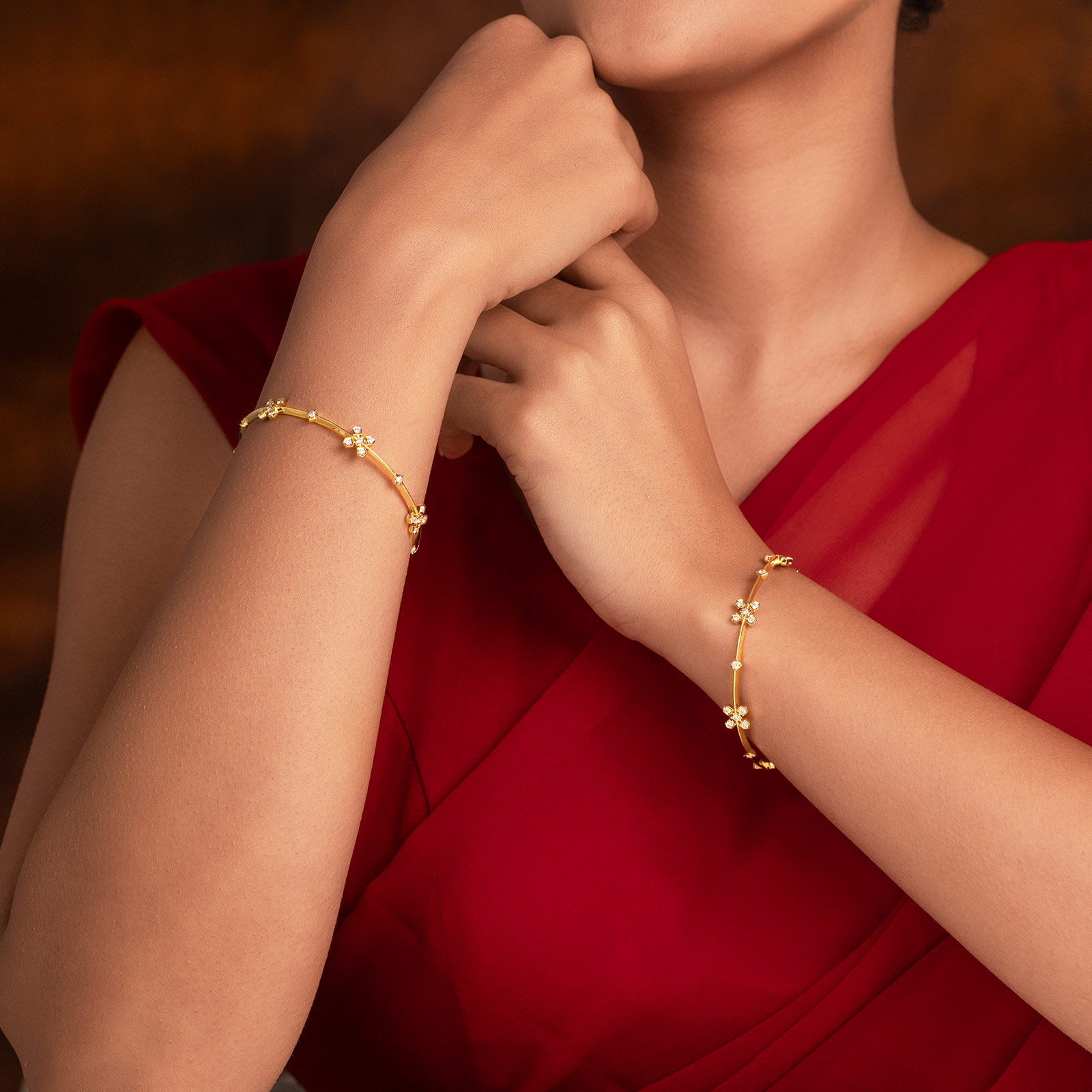 Kolam 22k Gold and Diamond Bangle