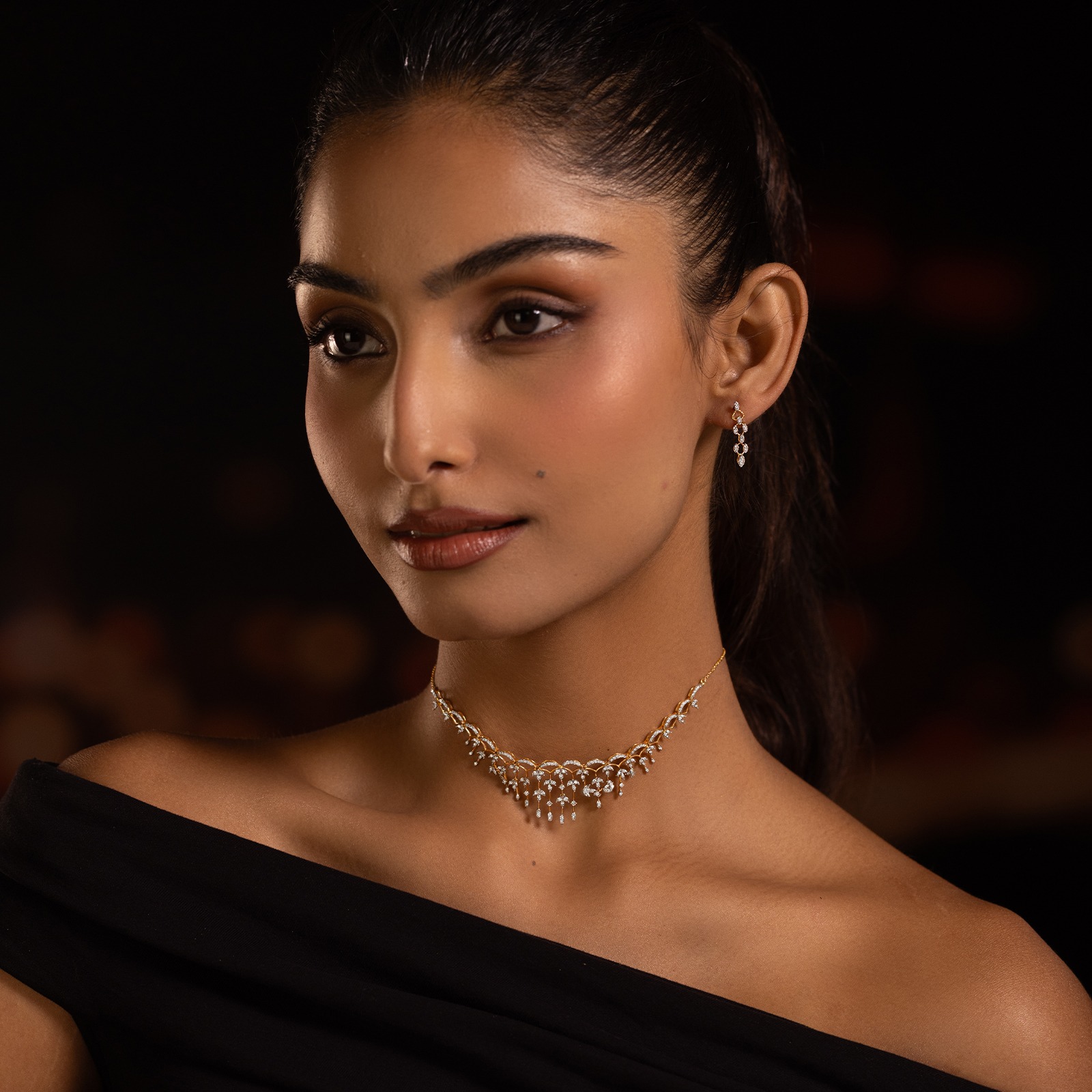 Glamorous Cascade Diamond Necklace
