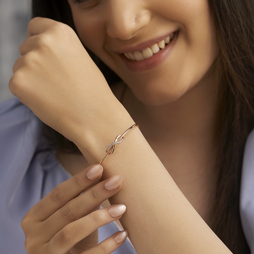 Twisted Infinity Diamond Bracelet