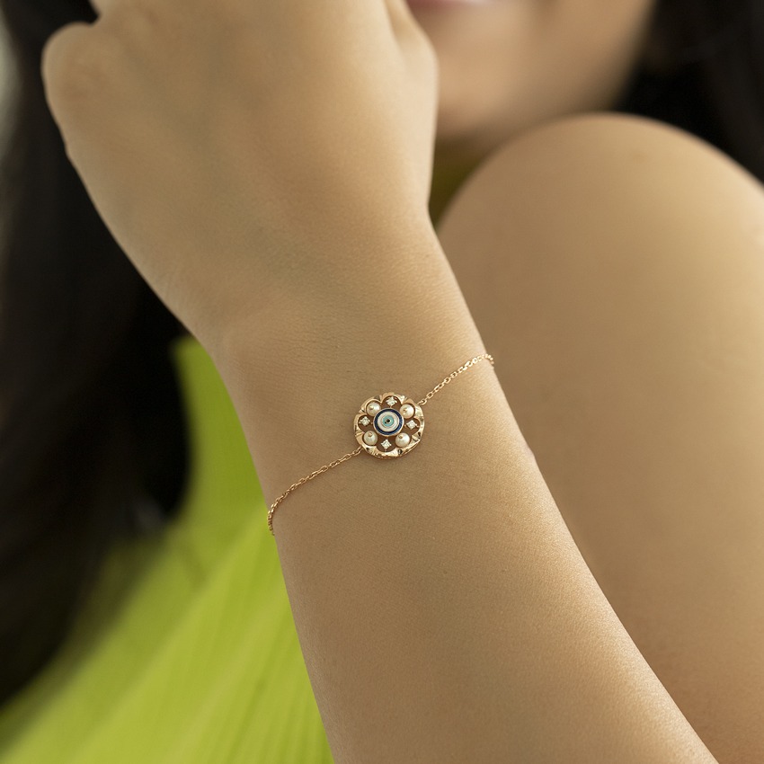 Grandiose Evil Eye Gemstone Bracelet