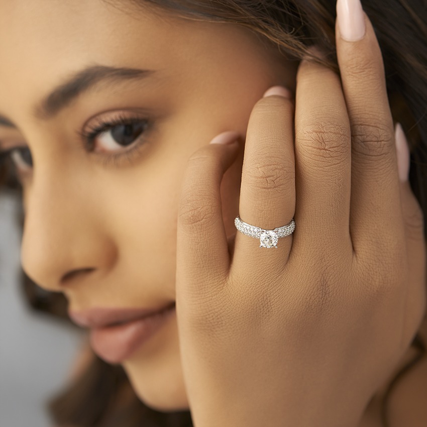 Ruth Elegant Solitaire Ring