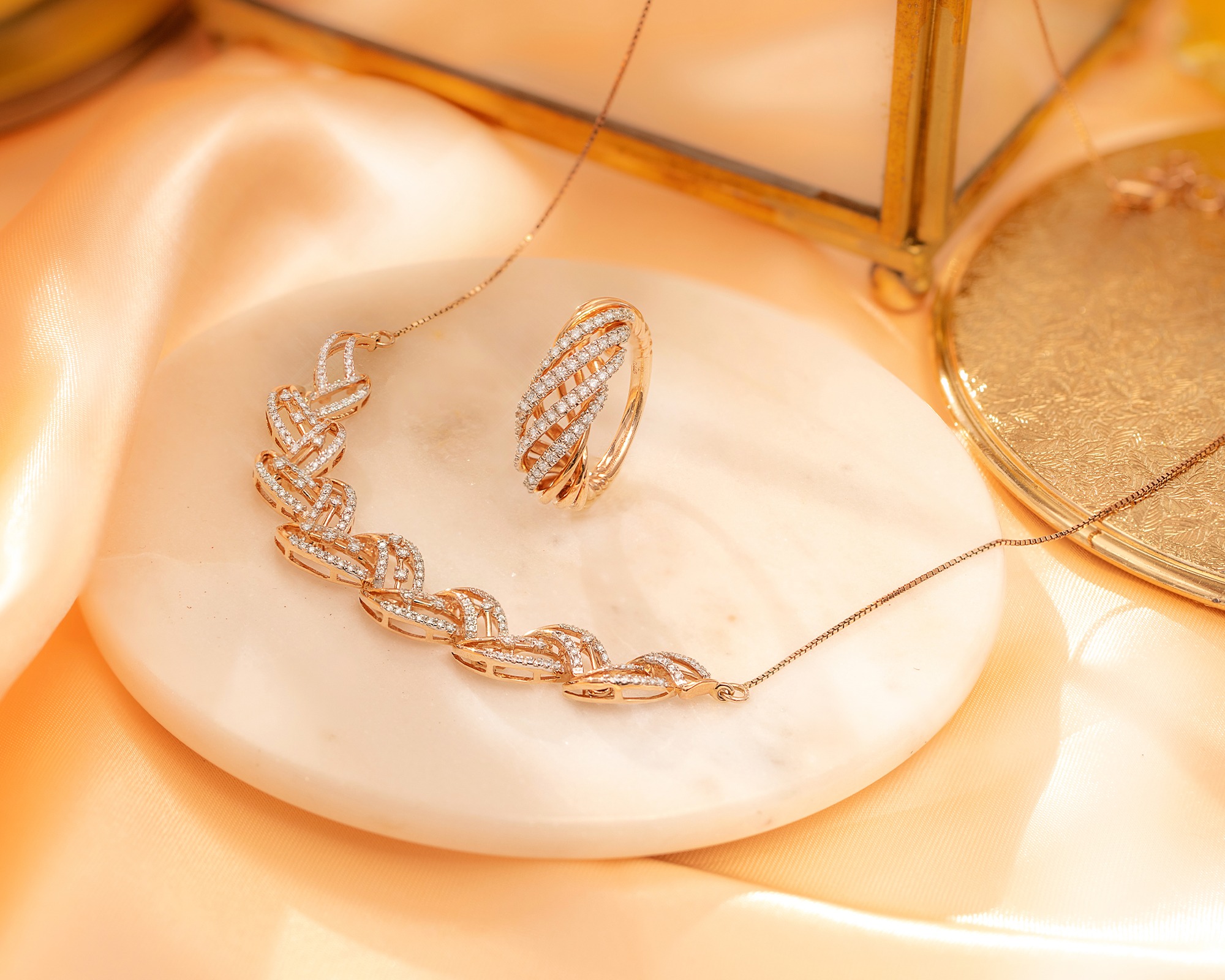 CaratLane jewellery sets for women's day