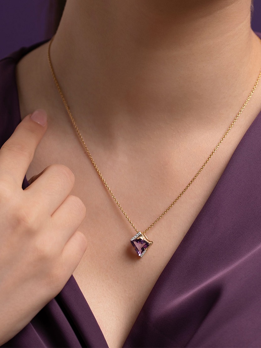 amethyst and gold necklace