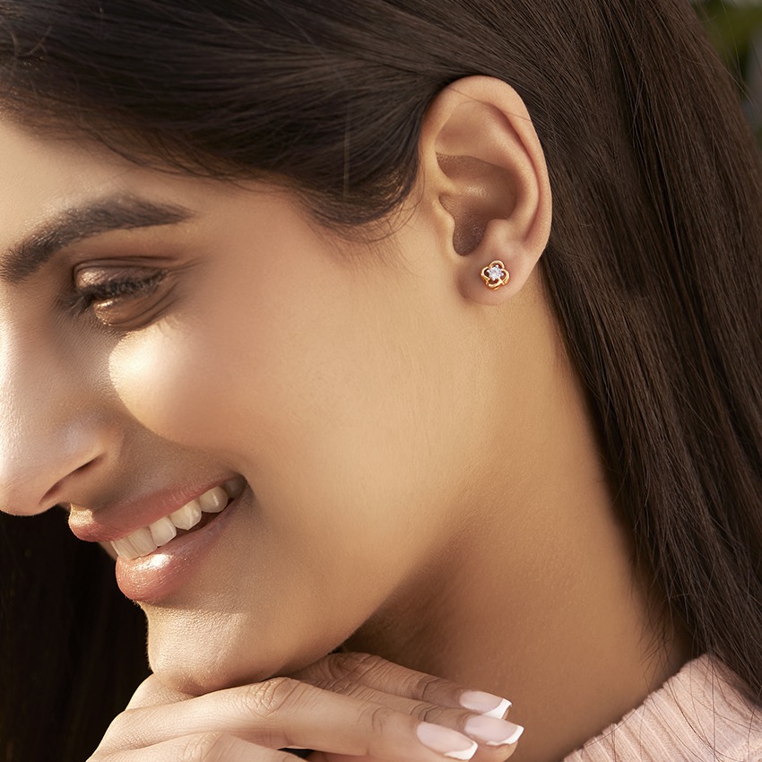 Fortune Miracle Plate Diamond Stud Earrings