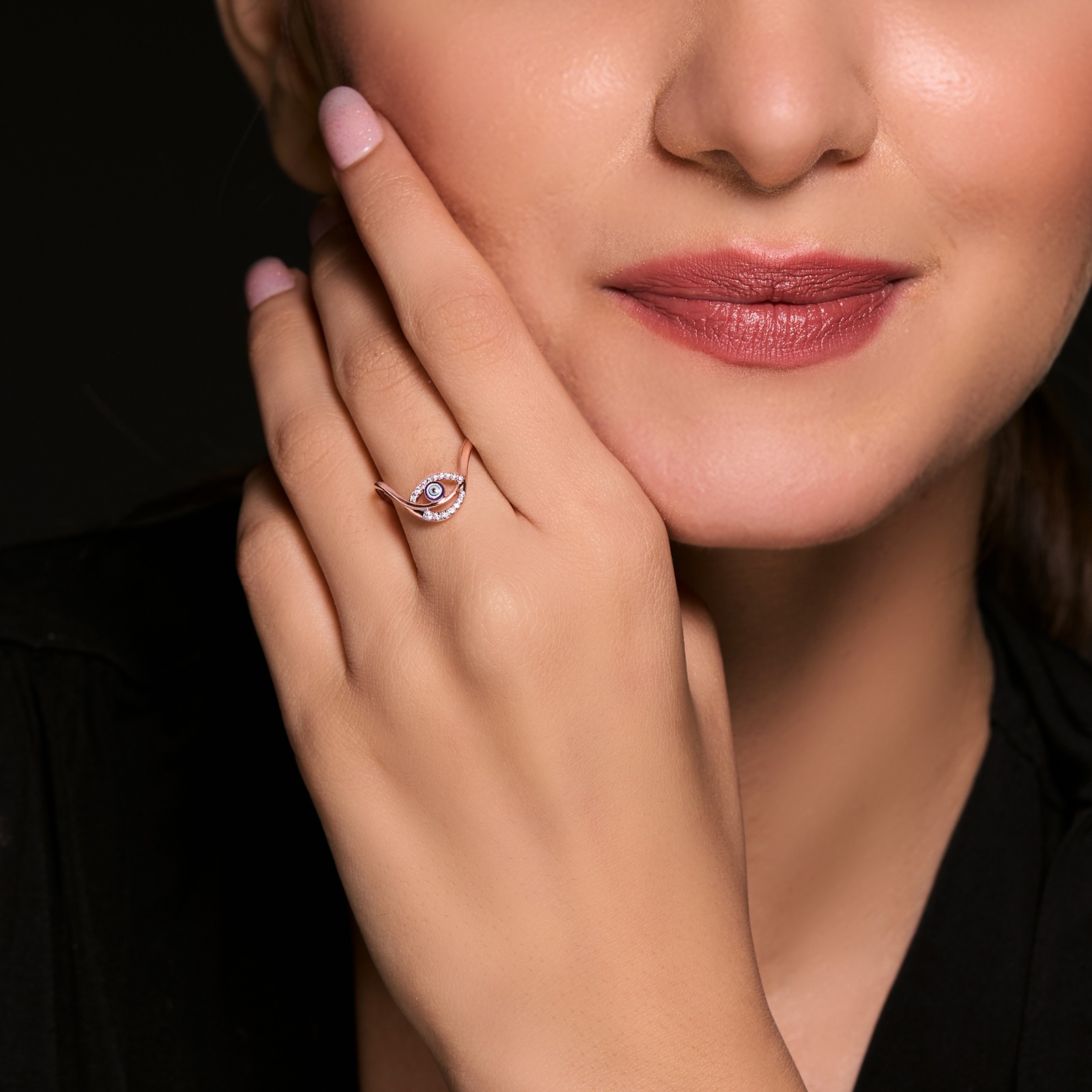Enigma Evi Eye Diamond Vanki Ring