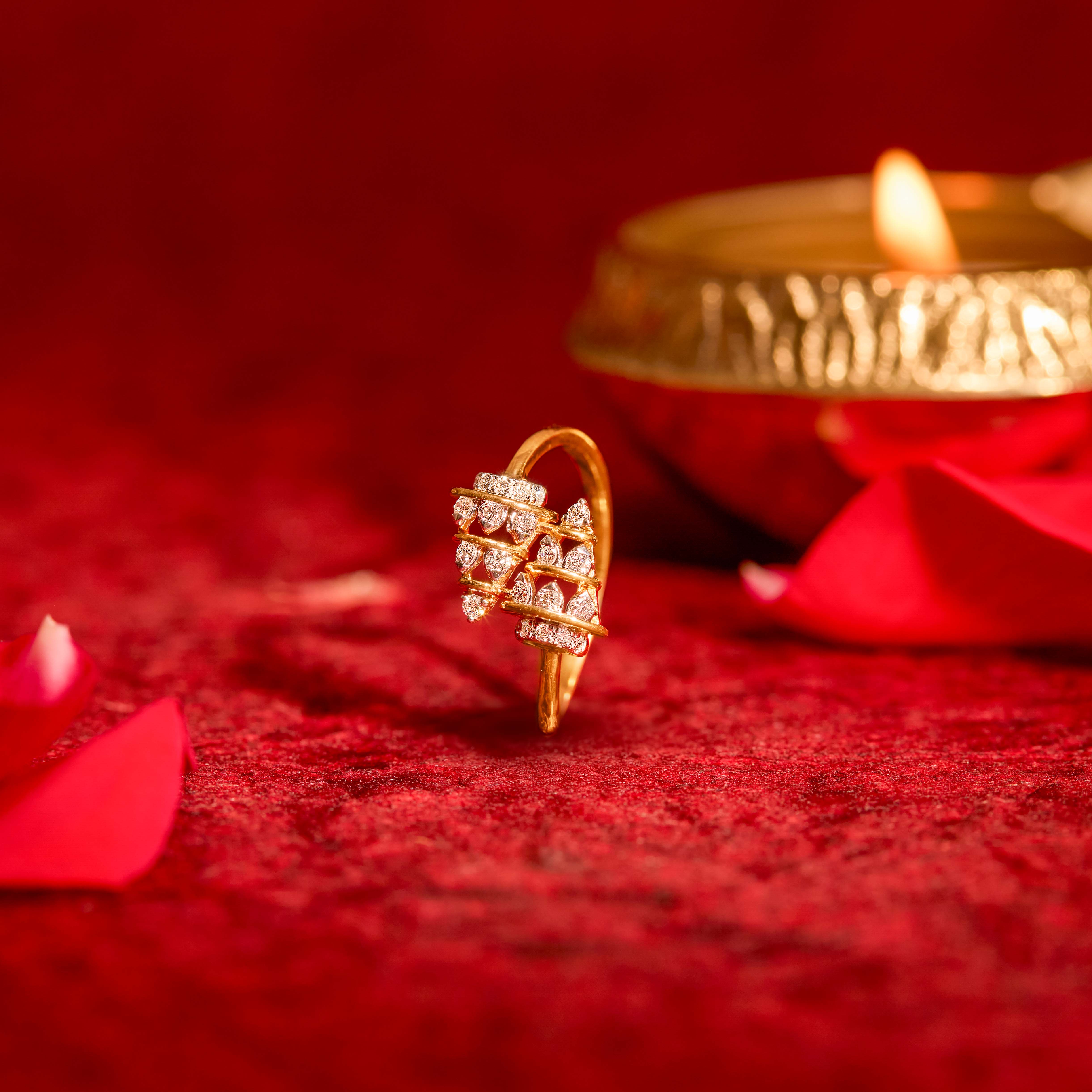 Kashi Jyot Diamond Ring