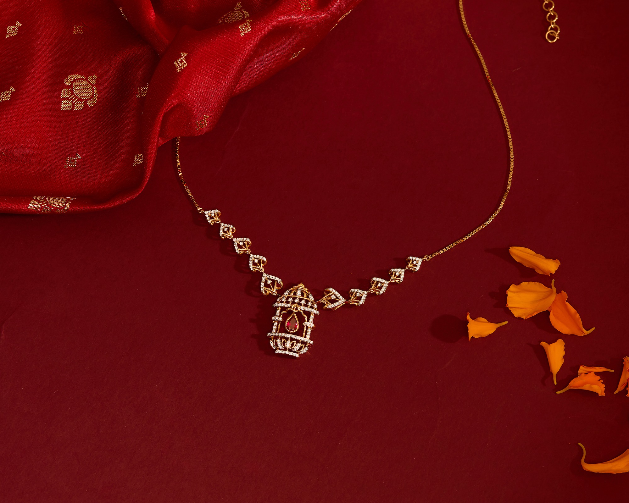 Kaashika diamond necklace