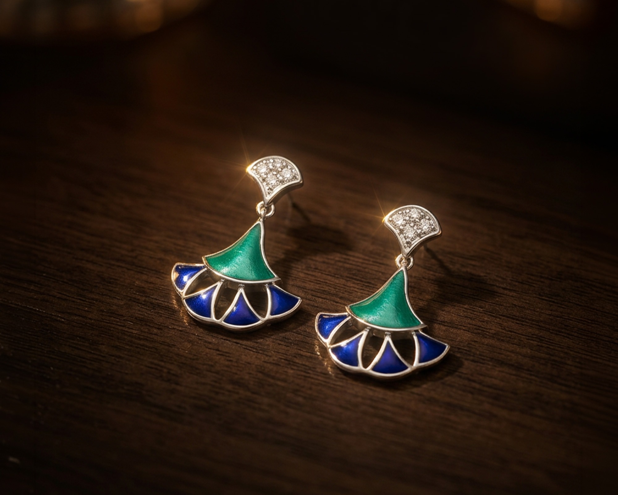  lightweight jewellery for young buyers