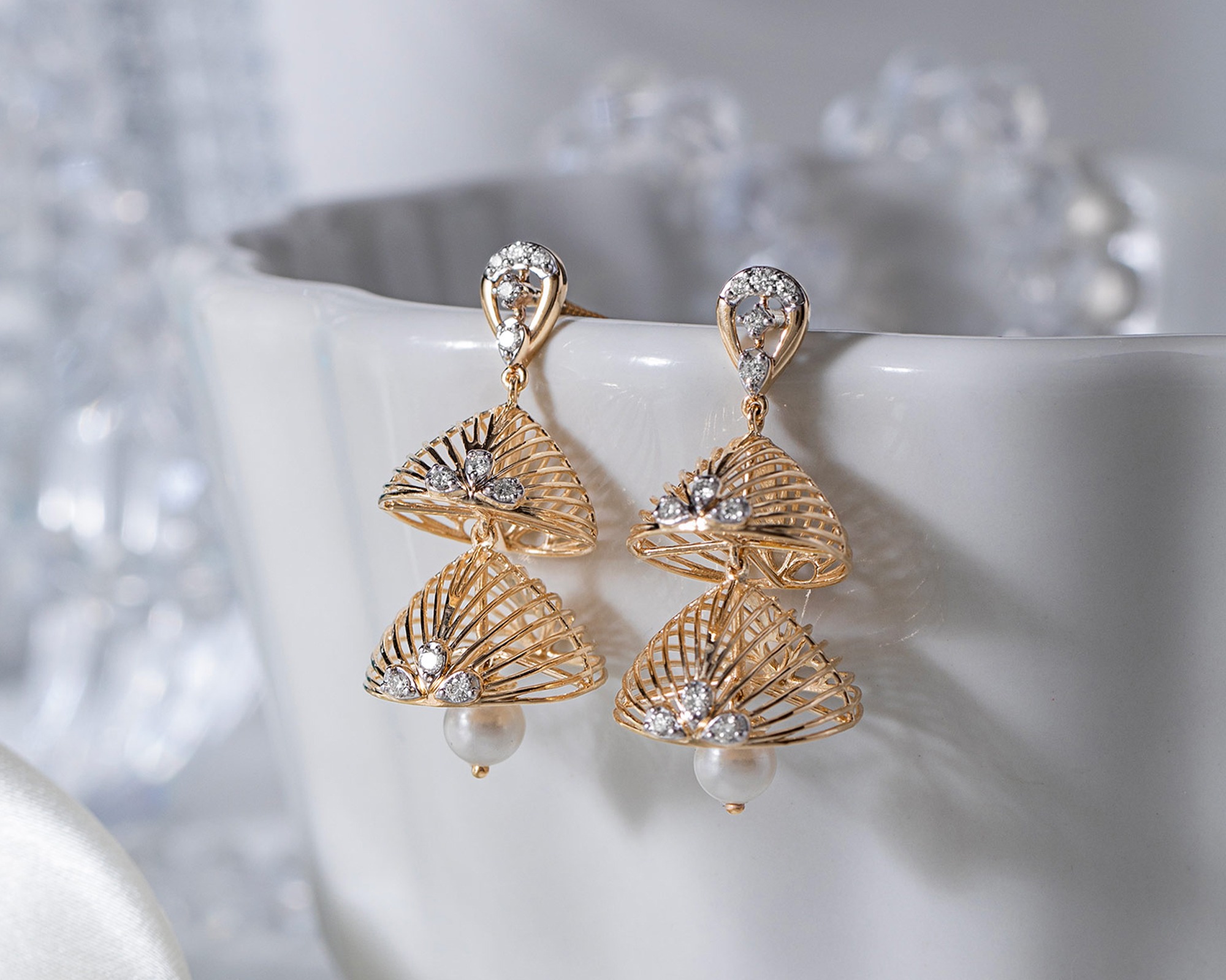simple pearl drop earrings gold