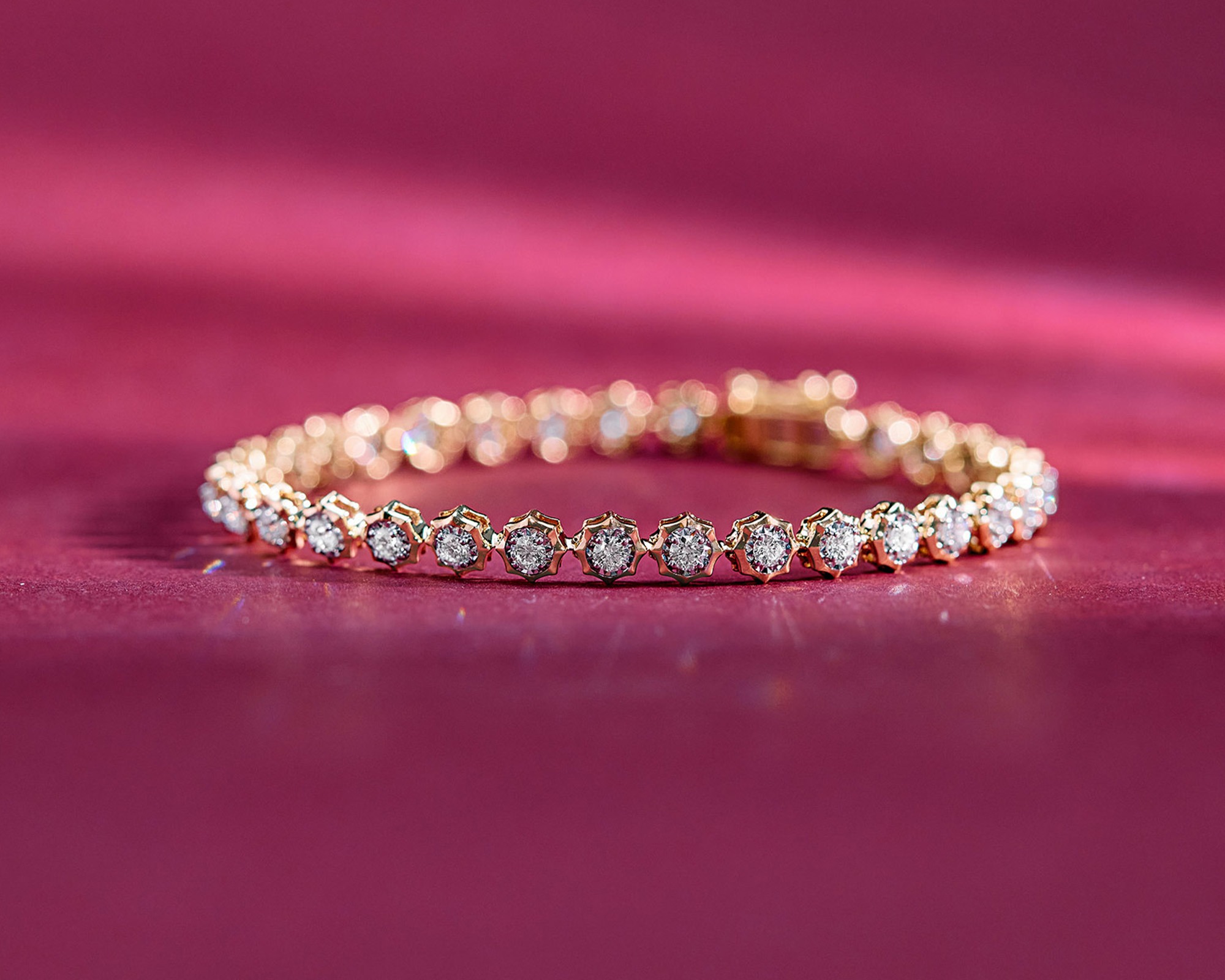 tennis bracelet