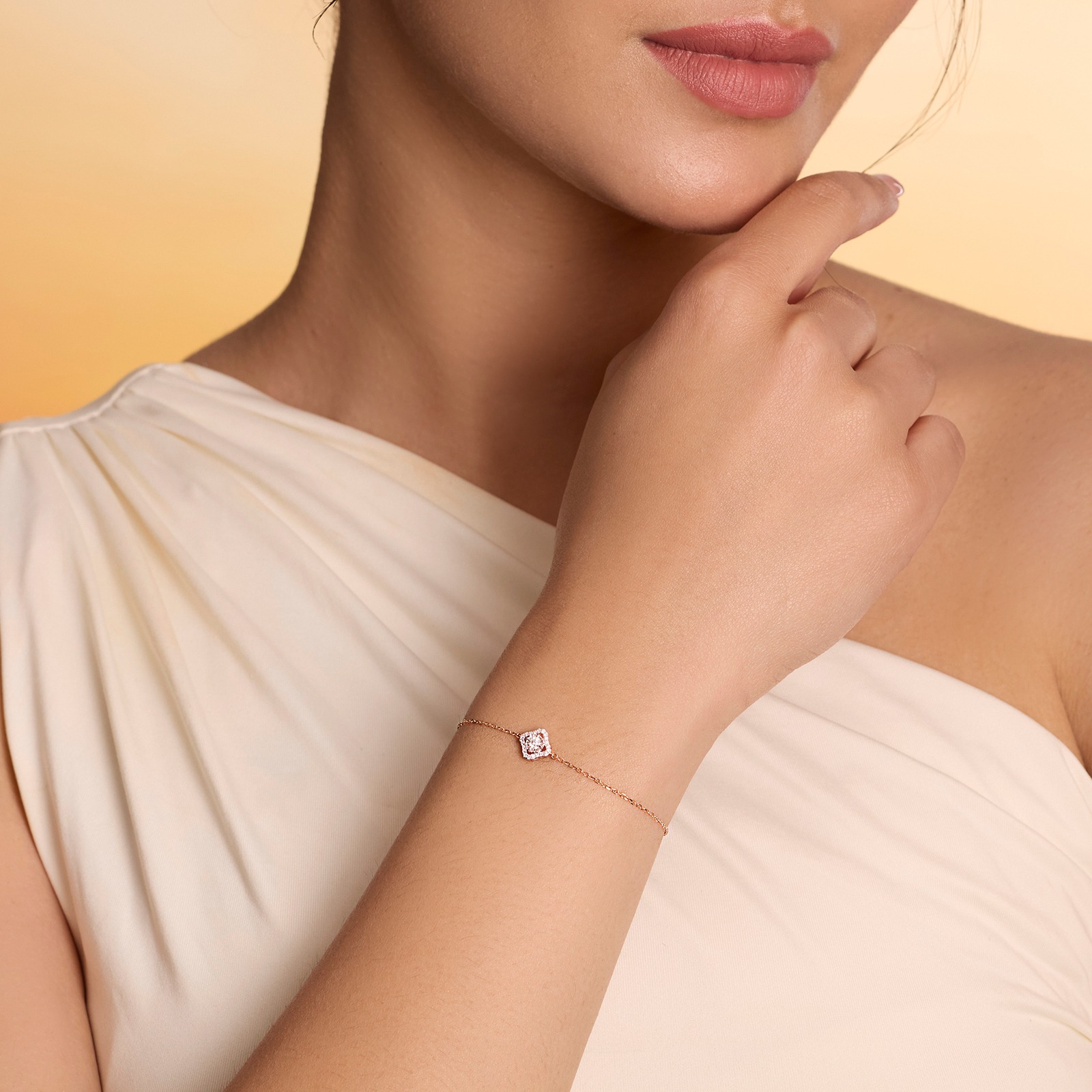 Cubical Glint Diamond Chain Bracelet