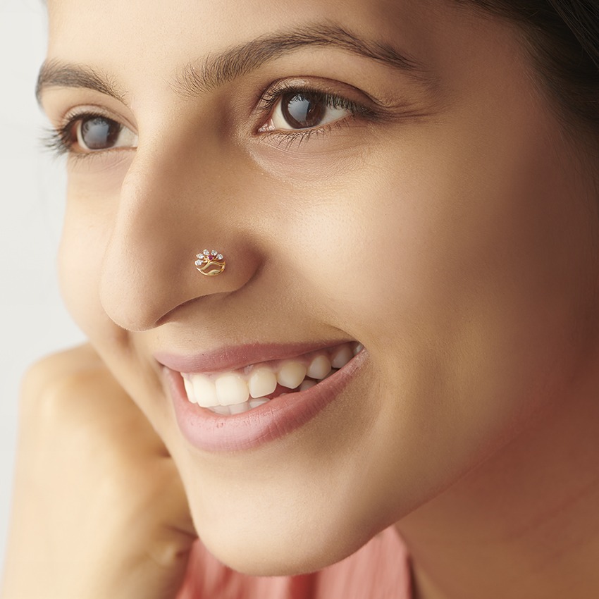 Plush Gemstone Nose Pin