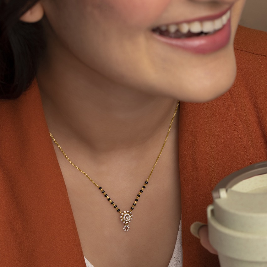 Manorama Diamond Mangalsutra