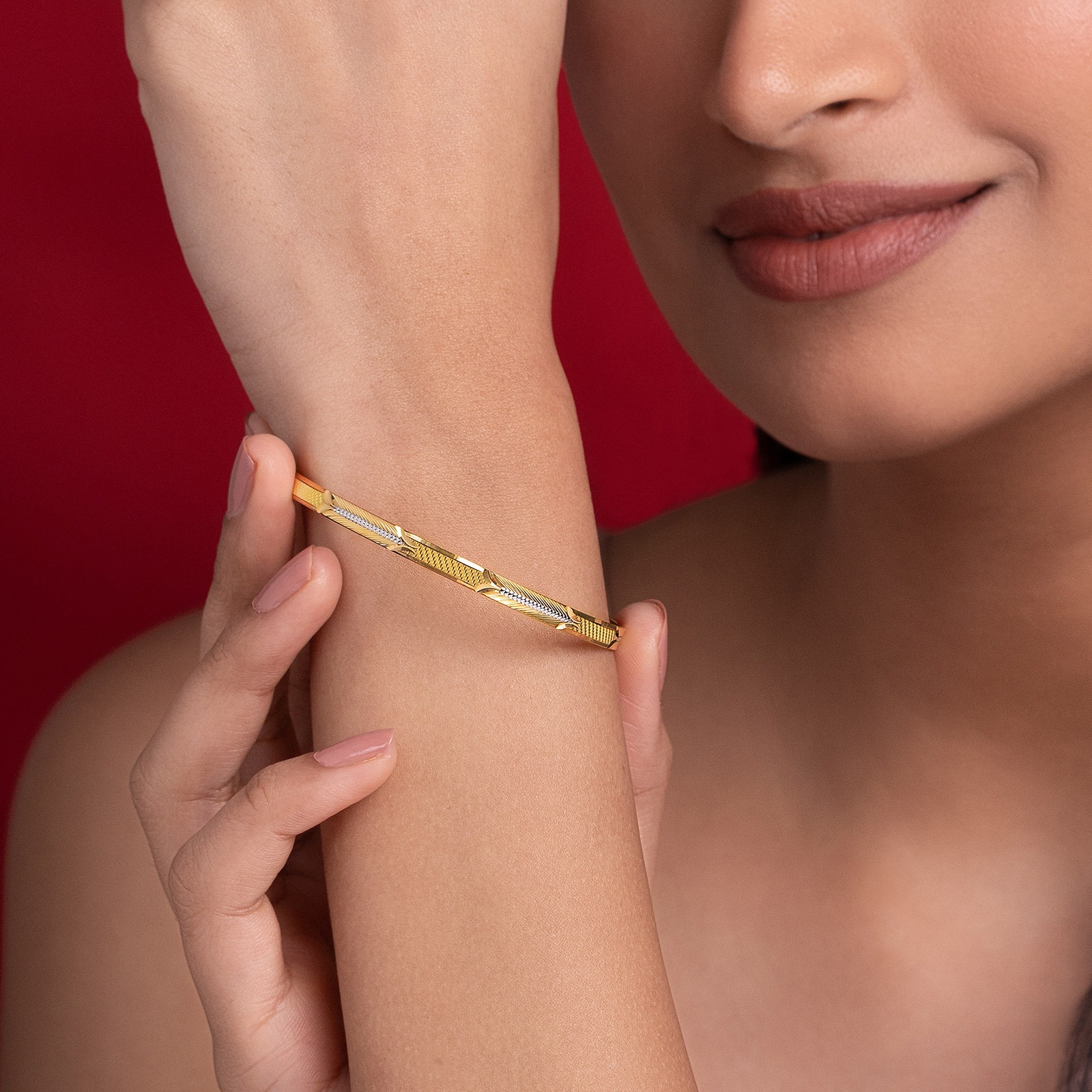 Earta 22KT Gold Bangles